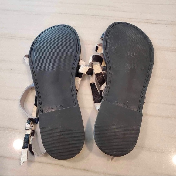 Warm Creature by Ivy Kirzhner Aurora Sandal - Picture 9 of 9